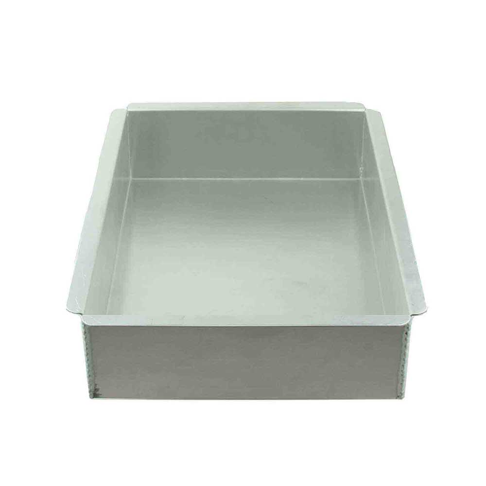Luxe Kitchen 20cm Loose Base Square Cake Pan - Bakewell Cookshop